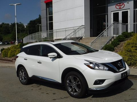 Pearl White Nissan Murano Platinum AWD.  Click to enlarge.