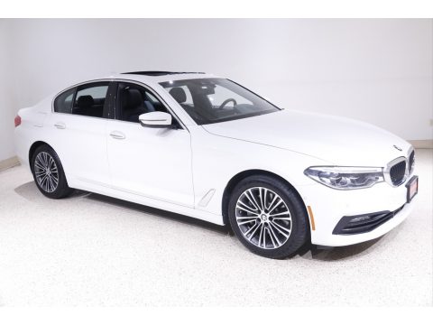 Alpine White BMW 5 Series 530i xDrive Sedan.  Click to enlarge.