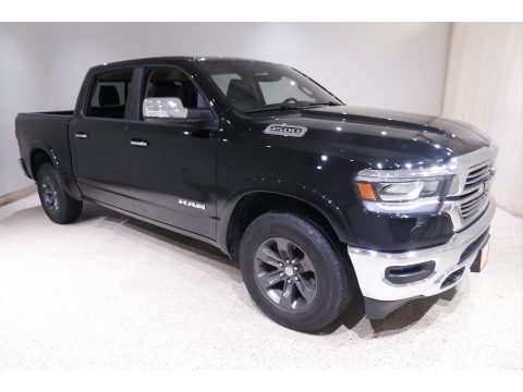 Diamond Black Crystal Pearl Ram 1500 Laramie Crew Cab 4x4.  Click to enlarge.