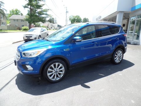 Lightning Blue Ford Escape Titanium 4WD.  Click to enlarge.