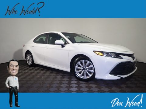 Super White Toyota Camry LE.  Click to enlarge.