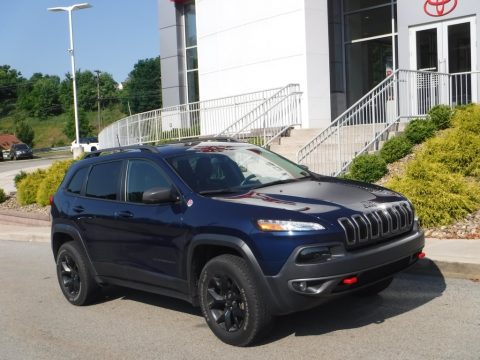 Patriot Blue Pearl Jeep Cherokee Trailhawk 4x4.  Click to enlarge.