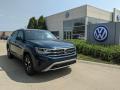 Front 3/4 View of 2021 Volkswagen Atlas Cross Sport SE 4Motion #1