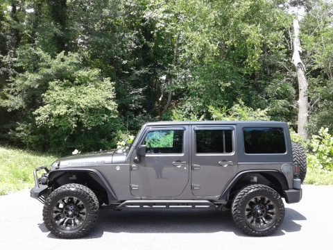 Granite Crystal Metallic Jeep Wrangler Unlimited Black Bear Edition 4x4.  Click to enlarge.