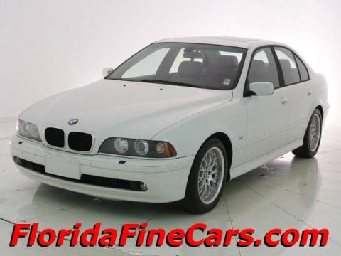 Alpine White BMW 5 Series 530i Sedan.  Click to enlarge.