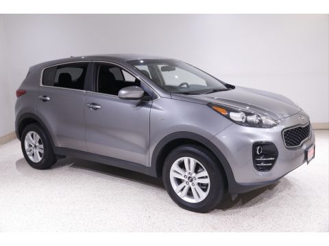 Mineral Silver Kia Sportage LX AWD.  Click to enlarge.