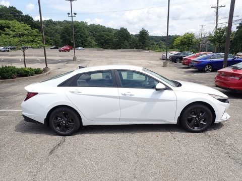 Quartz White Hyundai Elantra SEL.  Click to enlarge.