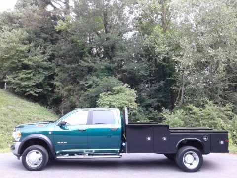 Timberline Green Pearl Ram 4500 SLT Crew Cab 4x4 Chassis.  Click to enlarge.