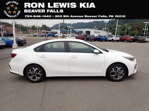Clear White Kia Forte LXS.  Click to enlarge.