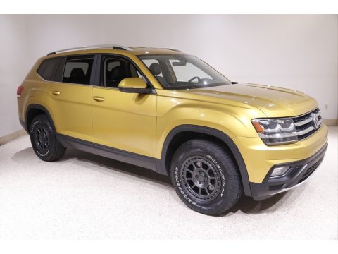 Kurkuma Yellow Metallic Volkswagen Atlas SE 4Motion. Click to enlarge. Kurkuma Yellow Metallic Volkswagen Atlas SE 4Motion. Click to enlarge.