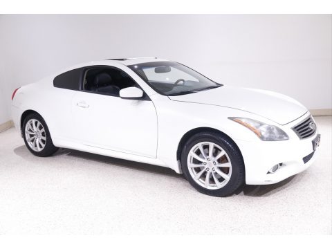 Moonlight White Infiniti G 37 x AWD Coupe.  Click to enlarge.