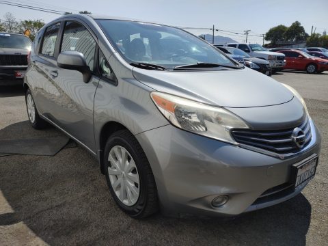 Brilliant Silver Nissan Versa Note S.  Click to enlarge.