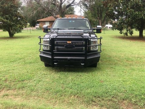 Tuxedo Black Metallic Ford F350 Super Duty King Ranch Crew Cab 4x4 Dually.  Click to enlarge.