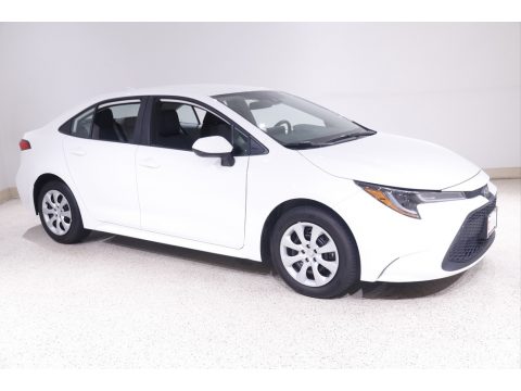 Super White Toyota Corolla LE.  Click to enlarge.