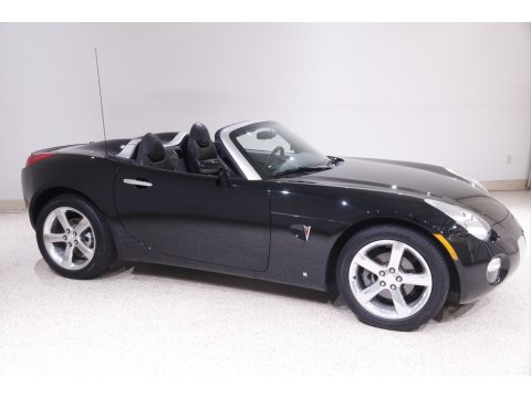 Mysterious Black Pontiac Solstice Roadster.  Click to enlarge.