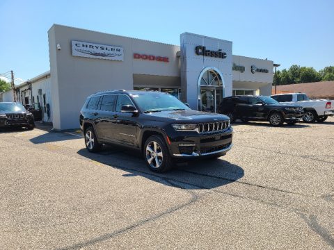 Diamond Black Crystal Pearl Jeep Grand Cherokee L Limited 4x4. Click to enlarge. Diamond Black Crystal Pearl Jeep Grand Cherokee L Limited 4x4. Click to enlarge.
