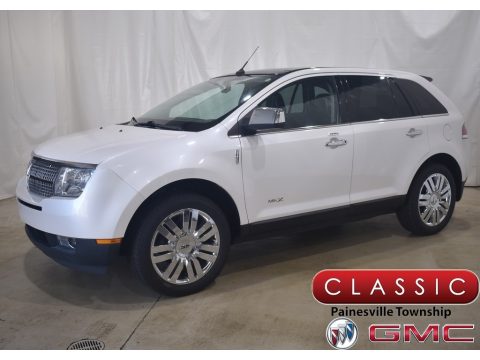 White Suede Lincoln MKX AWD.  Click to enlarge.