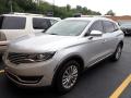 Front 3/4 View of 2016 Lincoln MKX Select AWD #1
