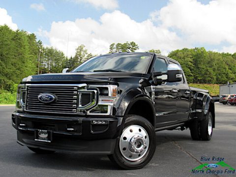 Agate Black Ford F450 Super Duty Platinum Crew Cab 4x4.  Click to enlarge.