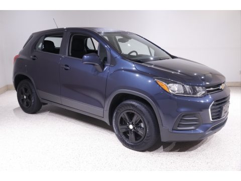 Storm Blue Metallic Chevrolet Trax LS AWD.  Click to enlarge.