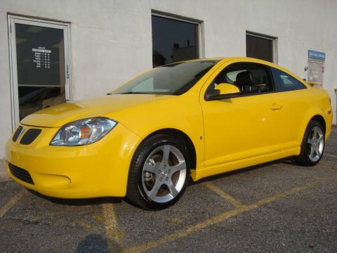Competition Yellow Pontiac G5 GT.  Click to enlarge.