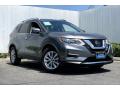 Front 3/4 View of 2018 Nissan Rogue SV #36