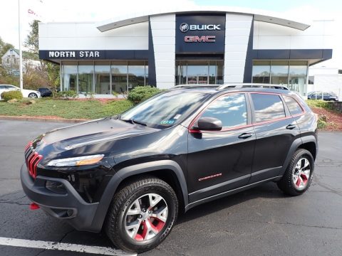 Brilliant Black Crystal Pearl Jeep Cherokee Trailhawk 4x4.  Click to enlarge.