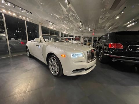 Andalusian White Rolls-Royce Dawn .  Click to enlarge.
