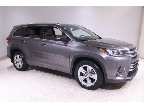 Predawn Gray Mica Toyota Highlander Limited AWD.  Click to enlarge.