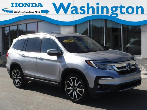 Lunar Silver Metallic Honda Pilot Elite AWD.  Click to enlarge.