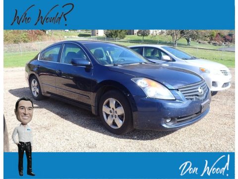 Majestic Blue Metallic Nissan Altima 2.5 S.  Click to enlarge.