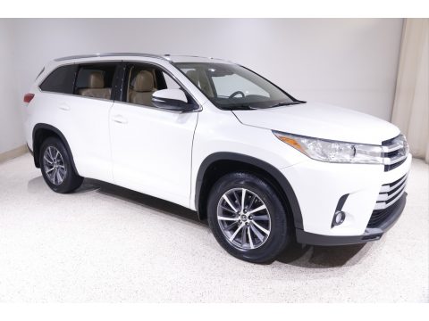Blizzard White Pearl Toyota Highlander SE AWD.  Click to enlarge.
