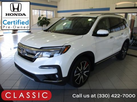 White Diamond Pearl Honda Pilot Touring AWD.  Click to enlarge.