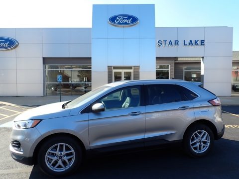 Iconic Silver Metallic Ford Edge SEL AWD.  Click to enlarge.