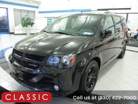 Black Onyx Crystal Pearl Dodge Grand Caravan GT.  Click to enlarge.