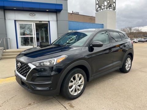 Black Noir Pearl Hyundai Tucson SE AWD. Click to enlarge. Black Noir Pearl Hyundai Tucson SE AWD. Click to enlarge.