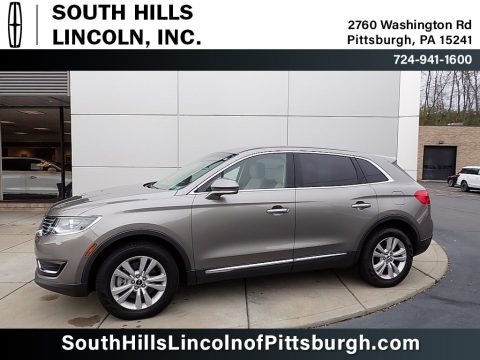 Luxe Silver Lincoln MKX Premier AWD.  Click to enlarge.