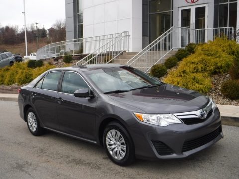 Magnetic Gray Metallic Toyota Camry LE.  Click to enlarge.