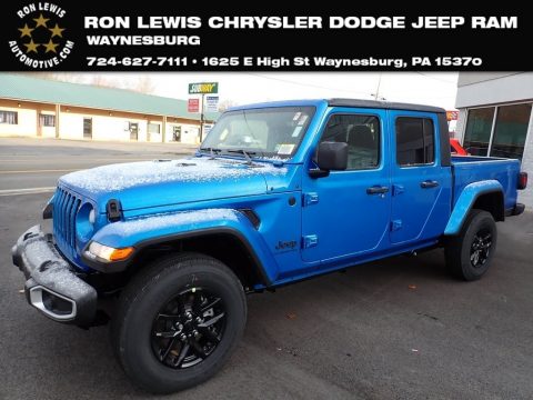Hydro Blue Pearl Jeep Gladiator Sport 4x4.  Click to enlarge.