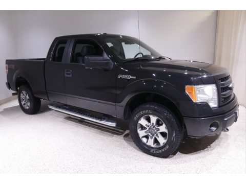 Tuxedo Black Ford F150 STX SuperCab 4x4.  Click to enlarge.