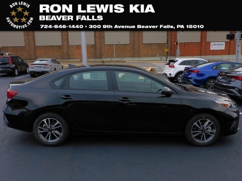 Aurora Black Kia Forte LXS.  Click to enlarge.