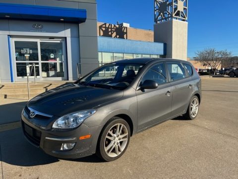 Carbon Gray Hyundai Elantra Touring.  Click to enlarge.