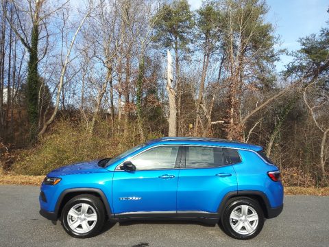 Laser Blue Pearl Jeep Compass Latitude.  Click to enlarge.