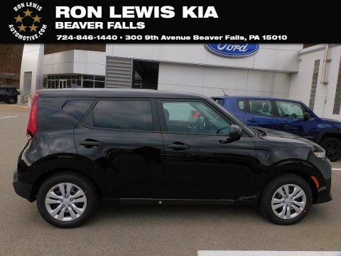 Cherry Black Kia Soul LX.  Click to enlarge.