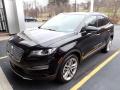 Front 3/4 View of 2019 Lincoln MKC Reserve AWD #1