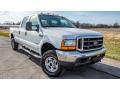 Front 3/4 View of 2001 Ford F350 Super Duty XLT Crew Cab 4x4 #1