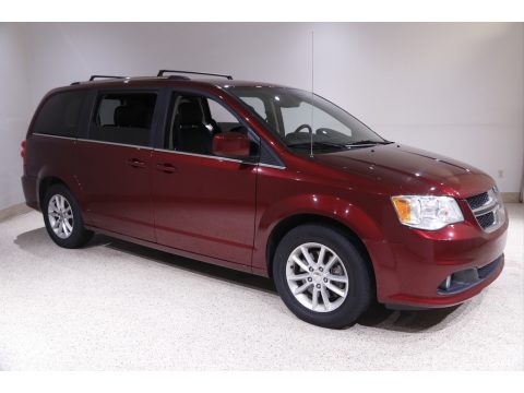 Octane Red Pearl Dodge Grand Caravan SXT.  Click to enlarge.