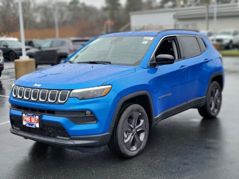 Laser Blue Pearl Jeep Compass Latitude Lux 4x4.  Click to enlarge.