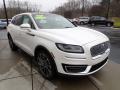 Front 3/4 View of 2019 Lincoln Nautilus Reserve AWD #8