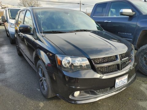 Black Onyx Crystal Pearl Dodge Grand Caravan GT.  Click to enlarge.